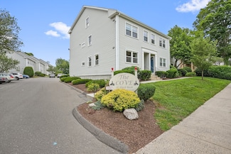 69 Ellsworth St Unit 101, Bridgeport, CT 06605