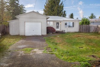 1925 SE Kauri St, Toledo, OR 97391