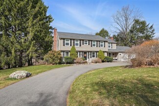 4 Broadview Rd, Wilbraham, MA 01095