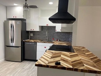 7305 NW 4th Place Unit 102, Margate, FL 33063