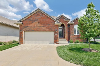 2806 N Plumthicket St, Wichita, KS 67226