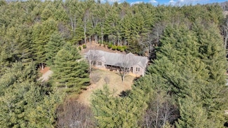 181 Borderline Rd NW, Willis, VA 24380