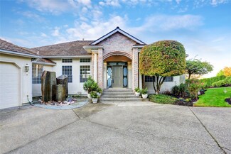 29877 Marine View Dr SW, Federal Way, WA 98023