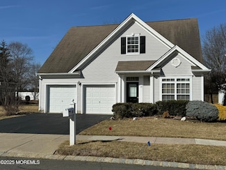 37 Coneflower Ln, Princeton Junction, NJ 08550