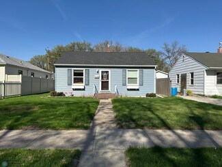 1634 4th St N, Fargo, ND 58102