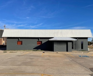 3120 Williams Ave, Woodward, OK 73801