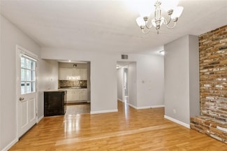 4333 Jarboe St Unit 3, Kansas City, MO 64111