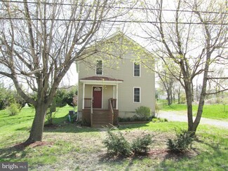 312 Fourth St, Shenandoah Junction, WV 25442