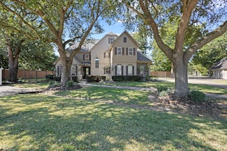 1429 Graham Ln, Port Neches, TX 77651