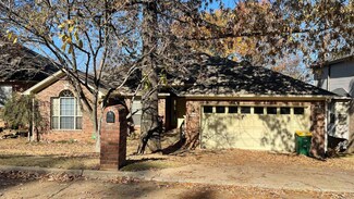 12406 Eagle Pointe Ln, Little Rock, AR 72211