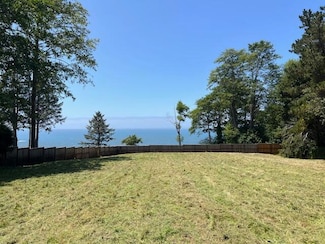 3094 Patricks Point Dr, Trinidad, CA 95570