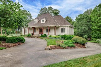 4311 Gelding Ct, High Point, NC 27265
