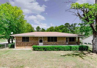 614 Aplin Ave, Perryville, AR 72126