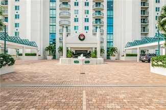 7515 Pelican Bay Blvd Unit 7B, Naples, FL 34108