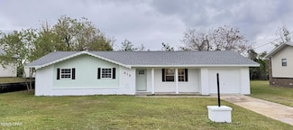 312 Missouri Ave, Lynn Haven, FL 32444