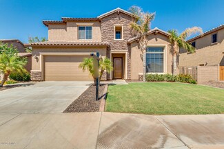 4884 E Palm Beach Dr, Chandler, AZ 85249