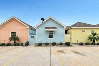 2212 State Highway 361 Unit 204, Port Aransas, TX 78373