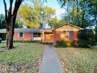 875 Crestview Dr, Yazoo City, MS 39194