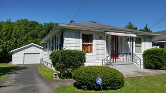 134 Woodlawn Ave, Oak Hill, WV 25901