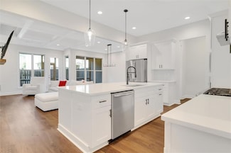 118 Via Roma, Woodstock, GA 30188