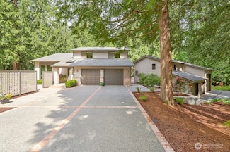 20530 NE 66th St, Redmond, WA 98053