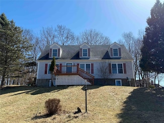 118 White Bridge Rd, Middletown, NY 10940