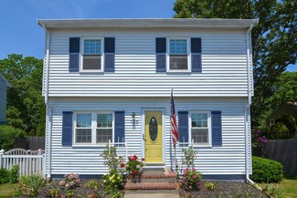 170 Sandwich Rd, Wareham, MA 02571