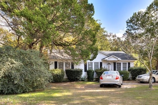 533 Laurens Ave, Sumter, SC 29154