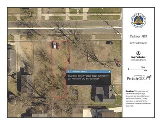 207 Parkway Dr, Battle Creek, MI 49037