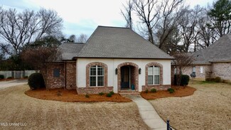 221 Stoney Ridge Rd, Clinton, MS 39056