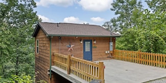 1454 Nordic Dr, Gatlinburg, TN 37738