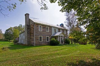 1724 Seneca Trail S, Ronceverte, WV 24970