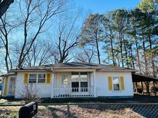 116 New St, Jackson, TN 38301