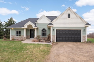 W11011 470th Ave, Prescott, WI 54021