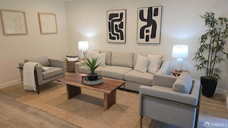 505 Cypress Point Dr Unit 40, Mountain View, CA 94043