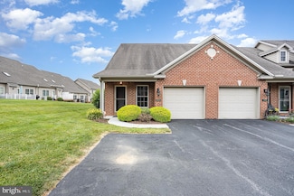 5060 Cambridge Blvd, Mechanicsburg, PA 17050
