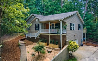 340 Choctaw Dr, Ellijay, GA 30540
