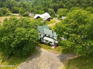 106 Cresent Hill Rd, Cogan Station, PA 17728