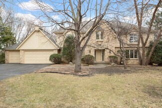 5227 Larada Ln, Edina, MN 55436