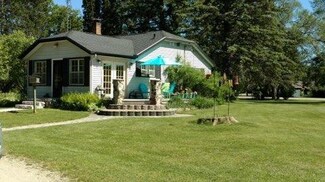 800 W 8th St, Mio, MI 48647