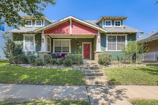 9505 Waterman Dr, Aubrey, TX 76227