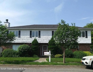 50 Beacon Place Unit Main, Staten Island, NY 10306