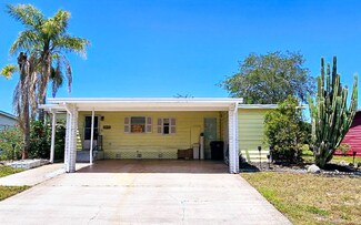 2103 Pier Dr, Ruskin, FL 33570