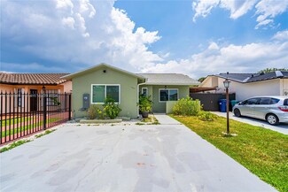 1067 SW 137th Place, Miami, FL 33184