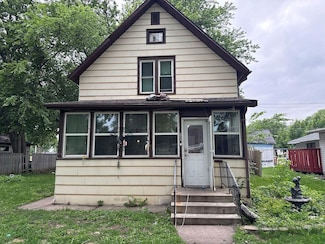 411 N 5th St, Montevideo, MN 56265