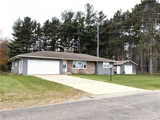 135 Hagen Dr, Hixton, WI 54635