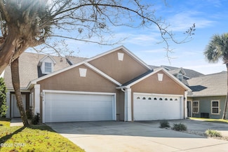2904 Country Club Dr, Lynn Haven, FL 32444