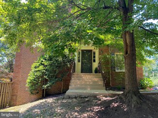 8231 Cedar Landing Ct, Alexandria, VA 22306