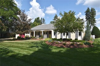 110 Highridge Cir, Pittsburgh, PA 15234