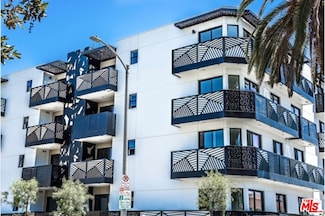6217 Waring Ave Unit 303, Los Angeles, CA 90038